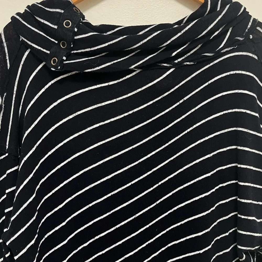FREE PEOPLE Gotta Have It Indigo Oversized Navy & White Striped Tunic Size XS